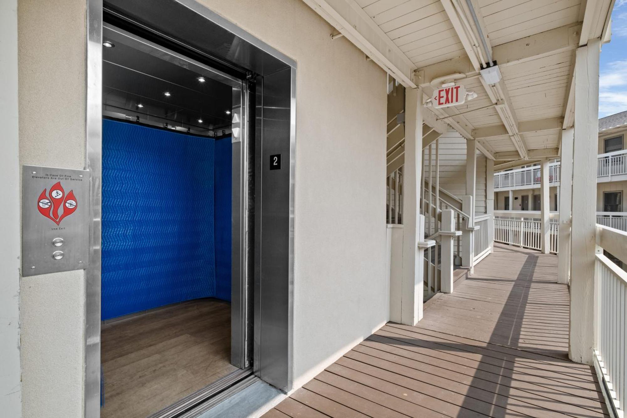 Ocean View Breakers Condo at Coligny Beach Hilton Head Island Exterior photo